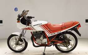 HONDA CBX125F JC11