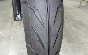 SUZUKI GSR250