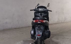 YAMAHA N-MAX 125 SEG6J
