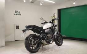 YAMAHA XSR700 2019