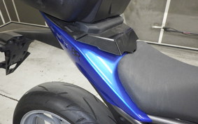 SUZUKI GSX-8R 2024