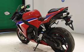 HONDA CBR600RR 2004 PC40