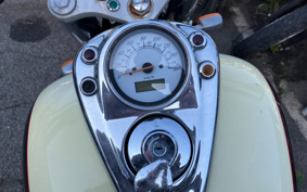 HONDA SHADOW 750 1998 RC44