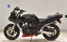 YAMAHA FZ400 1997 4YR