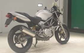 HONDA VTR 250 MC33