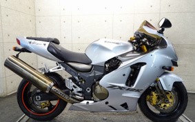 KAWASAKI ZX 1200 NINJA R 2004 ZXT20B