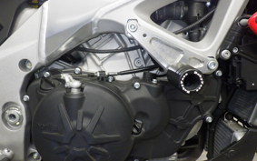 APRILIA TUONO V4 1100 2020