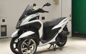 YAMAHA TRICITY 125 SE82J