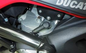 DUCATI MONSTER 696 2009