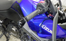 SUZUKI Vストローム800 2024 EM1BA