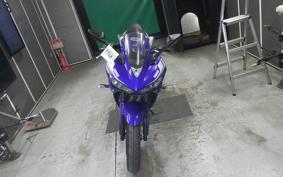 YAMAHA YZF-R25 2015 RG10J