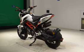 BENELLI TNT125