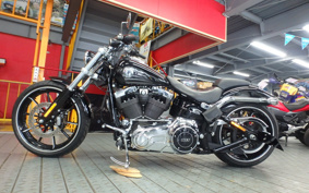HARLEY FXSB BREAKOUT 2016 BFV