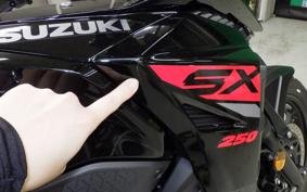 SUZUKI Vストローム250SX EL11L