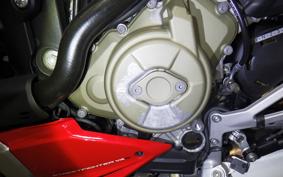 DUCATI STREETFIGHTER V4 S 2021