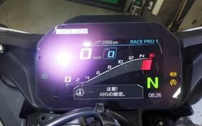 BMW M1000RR 2025