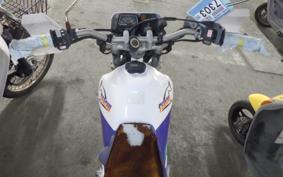 YAMAHA SEROW 225 W 2025 4JG