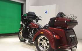 HARLEY FLHTCUTG TRIKE 2016
