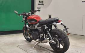 TRIUMPH SPEED TWIN