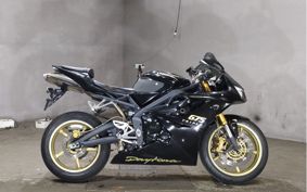 TRIUMPH TRIUMPH DAYTONA675 TMD106