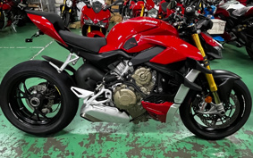 DUCATI STREET FIGHTER V4S 2021 1F00