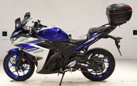 YAMAHA YZF-R25 A RG10J