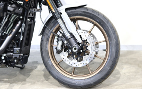 HARLEY FXLRST 2025 YXZ