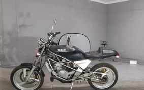 YAMAHA SDR200 2TV