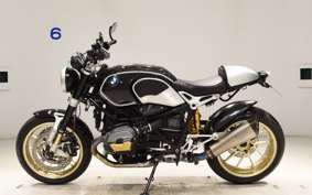 BMW R NINE T 2016