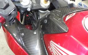 HONDA CBR250R A 2013 MC41