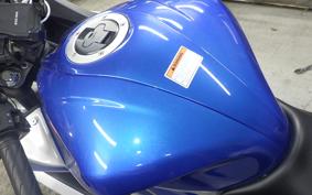 SUZUKI GIXXER 250 SF 1998