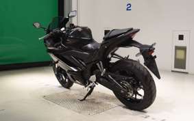 YAMAHA YZF R-3 2024 RH21J