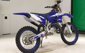 YAMAHA YZ125