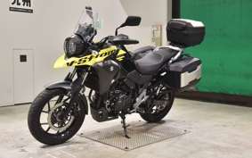 SUZUKI Vｽﾄﾛｰﾑ250A 2022