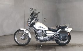 HONDA REBL MC13