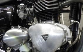 TRIUMPH THRUXTON 900 2006