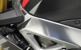 APRILIA TUONO V4 1100 2021