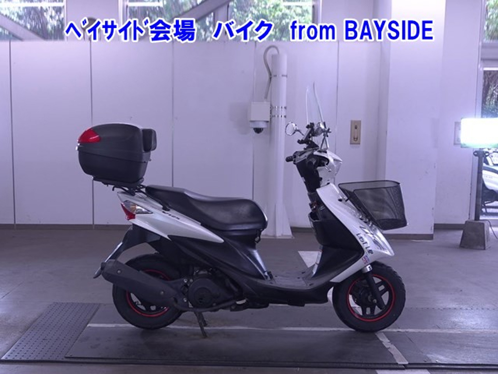 Фото Suzuki ADDRESS V125 с японского аукциона