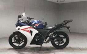 HONDA CBR250R MC41