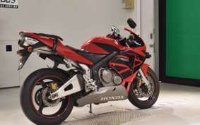 HONDA CBR600RR 2004 PC37