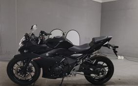 SUZUKI GSX250 R DN11A