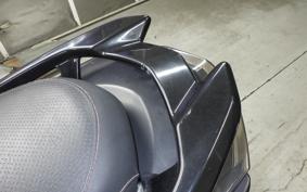 YAMAHA CYGNUS 125 XSR 3