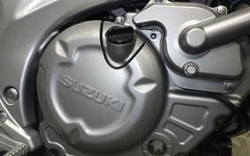 SUZUKI ｸﾞﾗﾃﾞｨｳｽ400 2010 VK58A