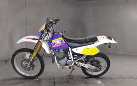 SUZUKI DR250R SJ45A