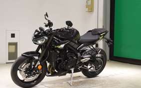 TRIUMPH STREET TRIPLE RS 2026
