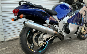 SUZUKI GSX-1300R HAYABUSA 2000 GW71A