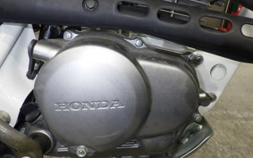 HONDA XR100R 2018 HE03