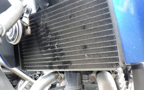 SUZUKI GSR250