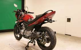 SUZUKI GSR250 2003