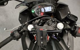 YAMAHA YZF-R25 RG43J